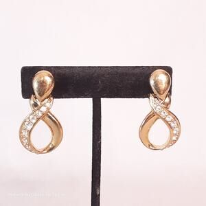 Unsigned 1994 Avon Earrings Gold Tone Rhinestone Encrusted Infinity Clip On